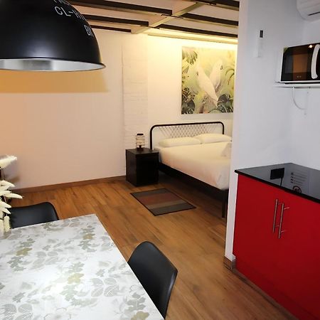 Increible Apartamento Con Terraza Al Lado De Torres De Quart Valencia Eksteriør billede