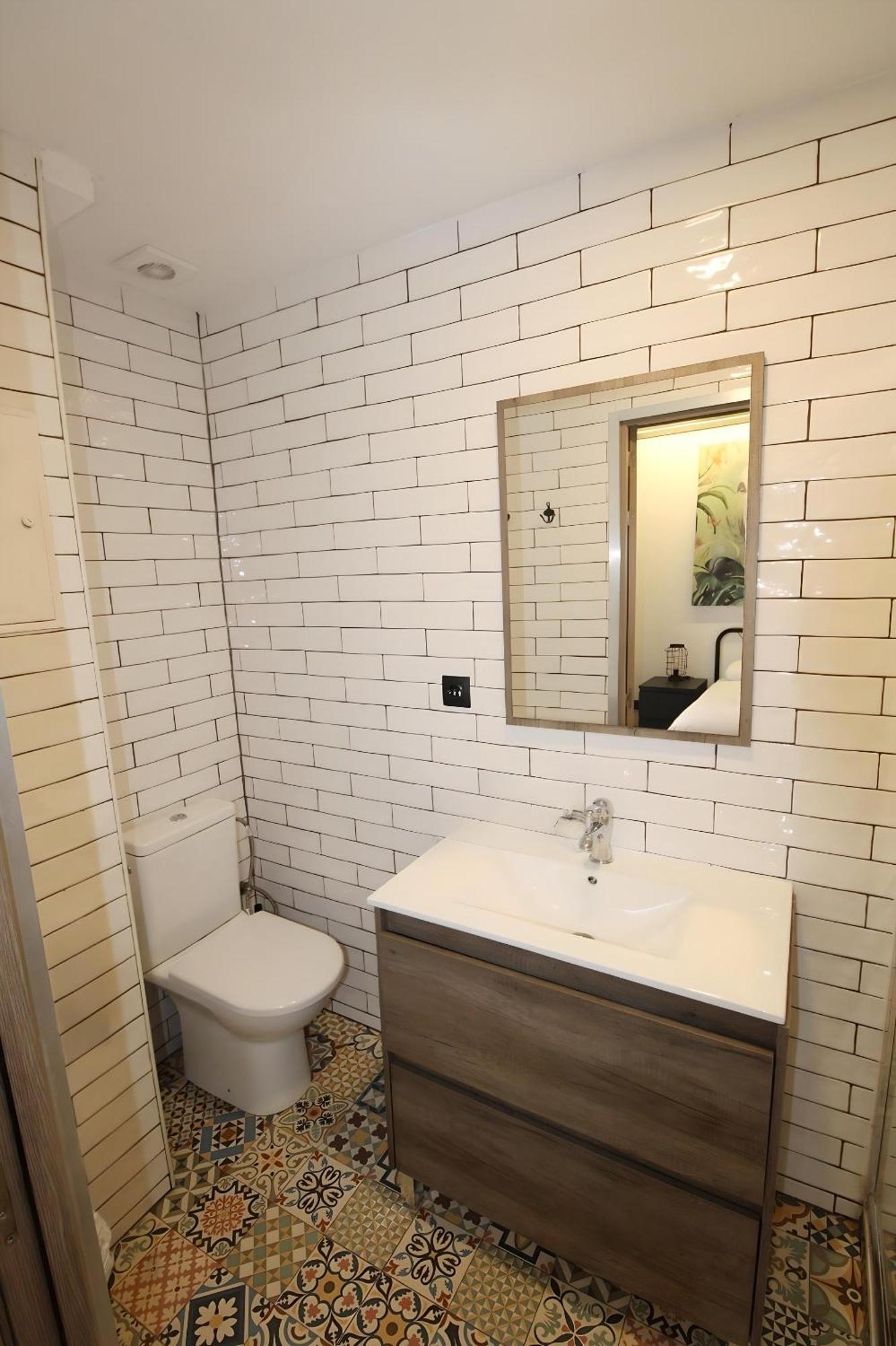 Increible Apartamento Con Terraza Al Lado De Torres De Quart Valencia Eksteriør billede