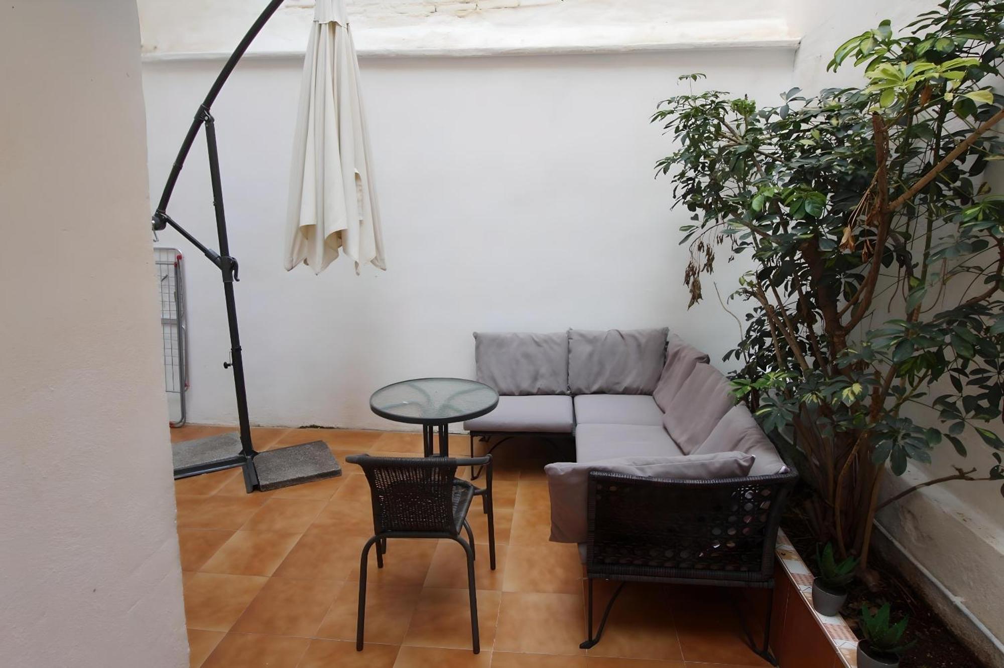 Increible Apartamento Con Terraza Al Lado De Torres De Quart Valencia Eksteriør billede